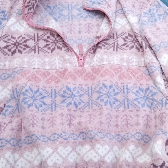 Sweater - Picture 1 of 2